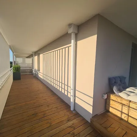 De 4 Avec Terrasse De 150 M2 Et Parking Prive Toulouse