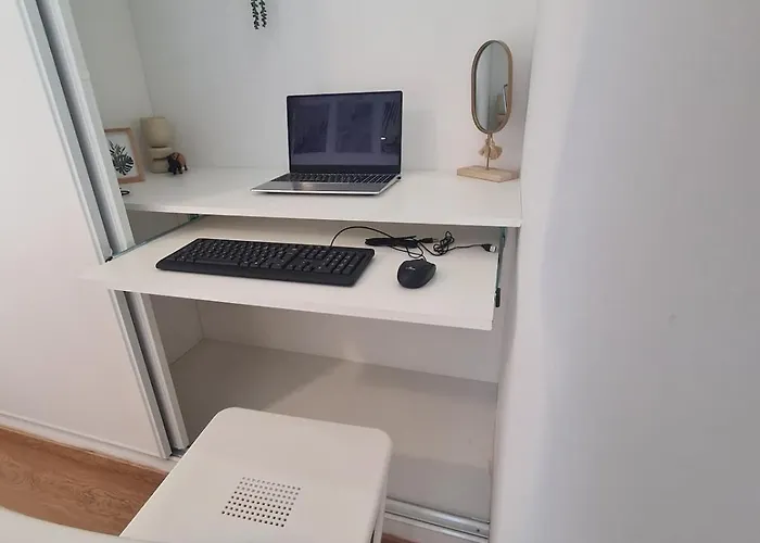 Διαμέρισμα De 4 Avec Terrasse De 150 M2 Et Parking Prive *